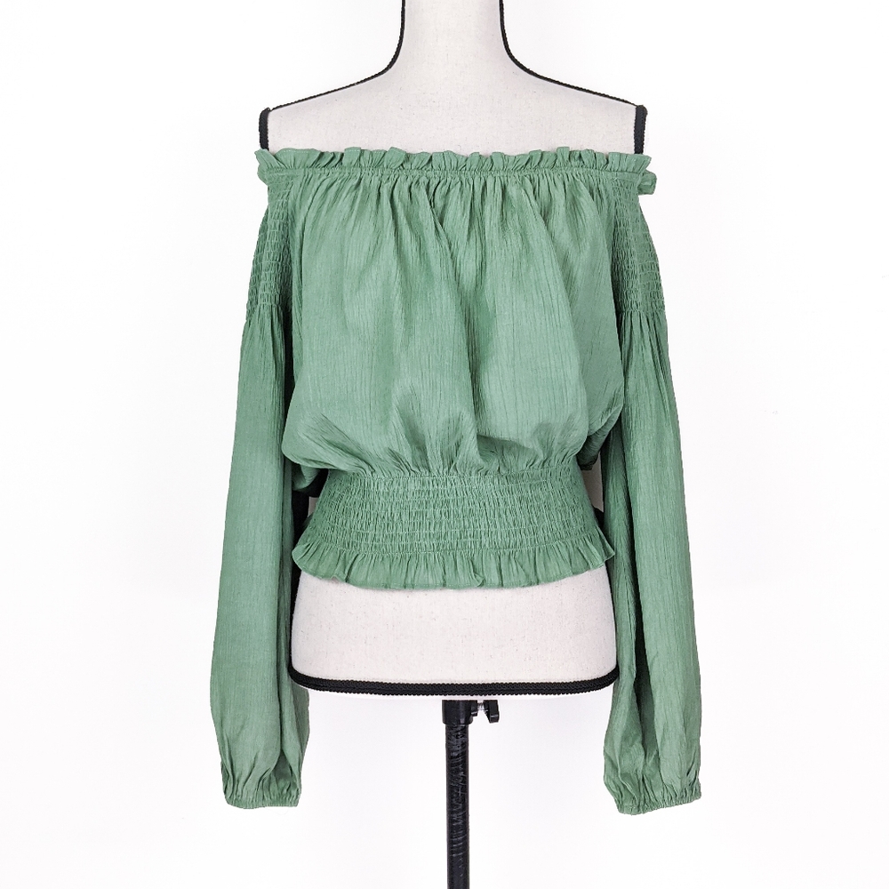 🦋LAST🦋 NWT A.Calin by Flying Tomato Sage Green Peasant Top